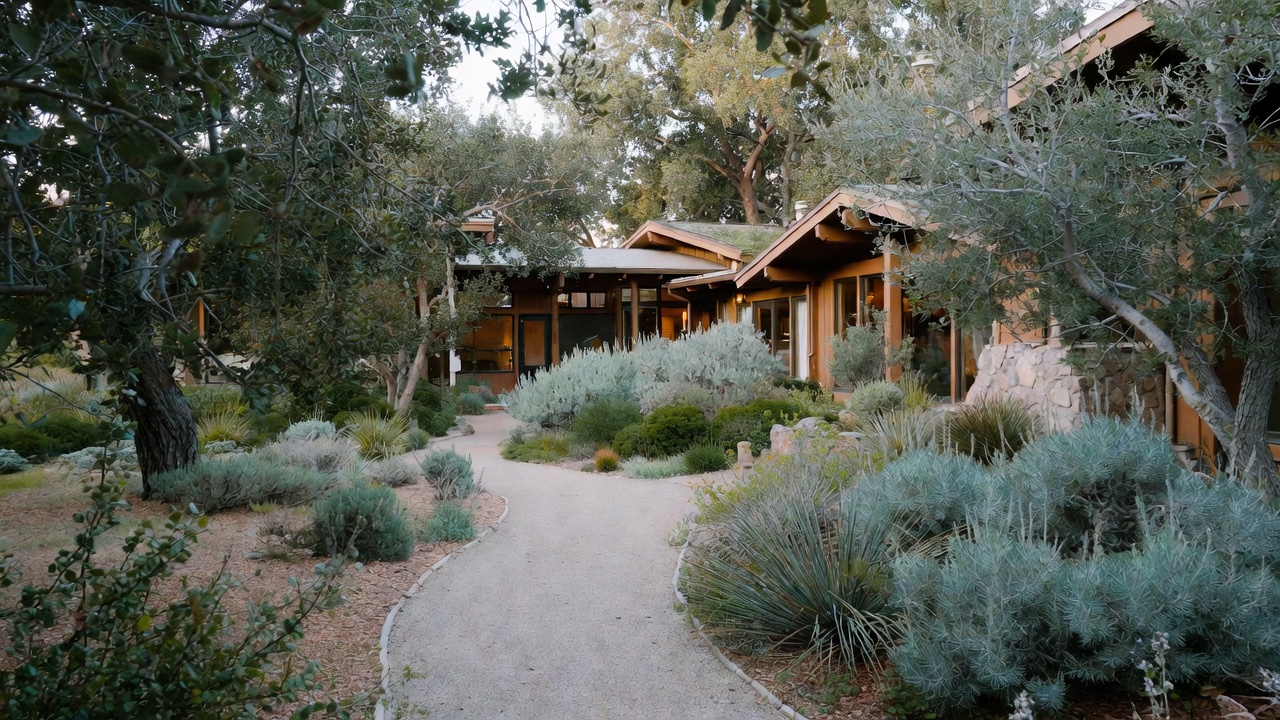 Sustainable hotel in Napa Valley with natural materials and native landscaping, reflecting eco-friendly lodging for low-impact travelers.